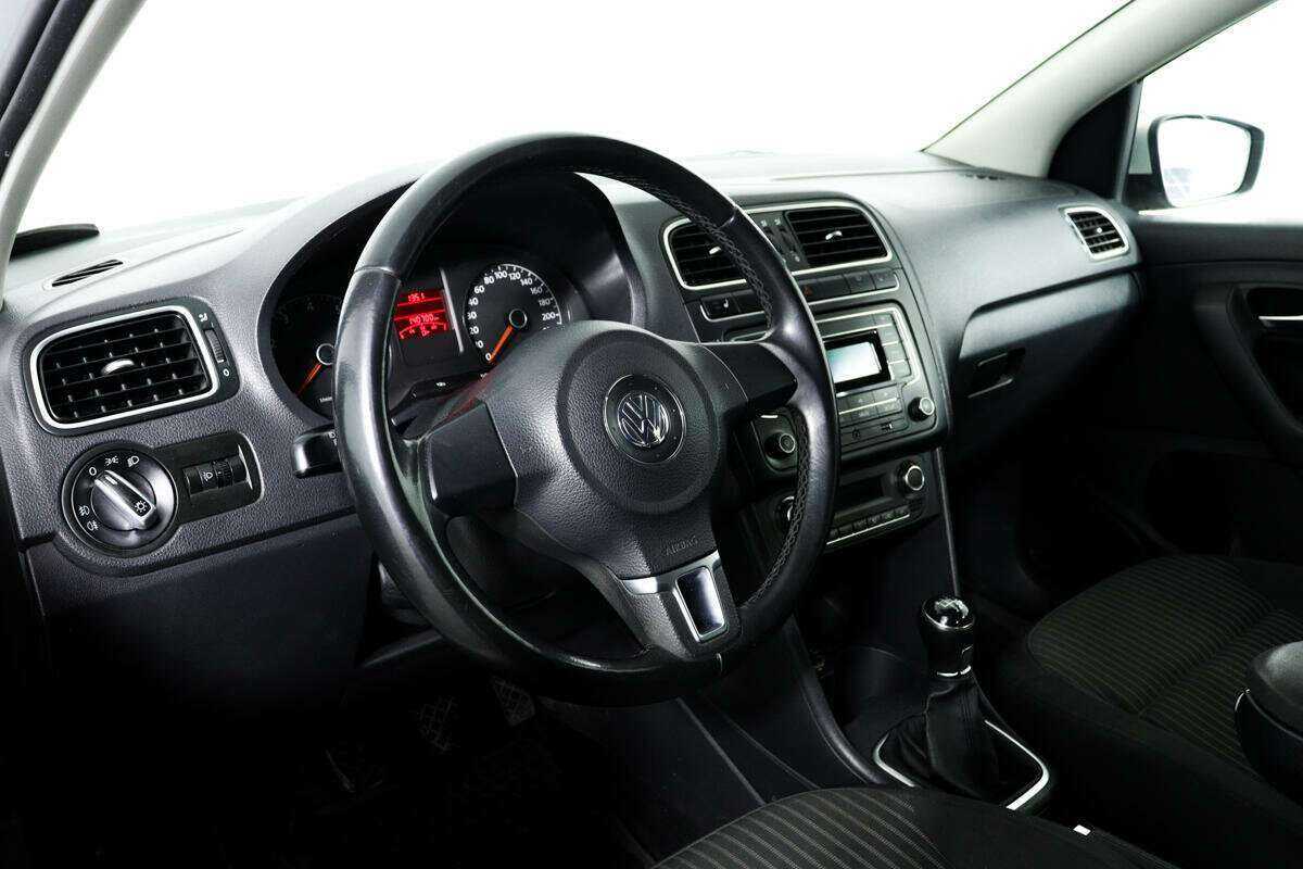 Volkswagen Polo 2012 года с пробегом. Фото: #12
