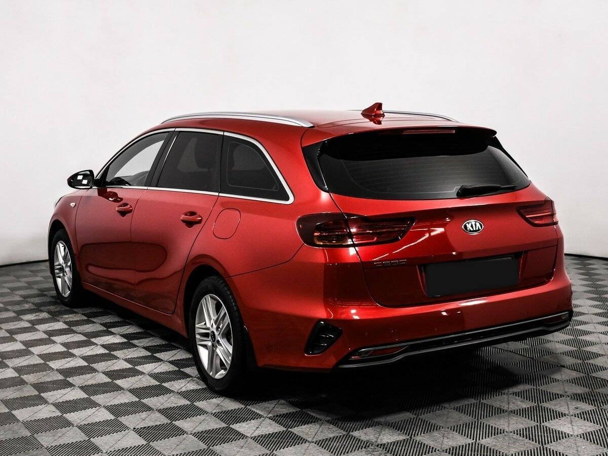 Kia Ceed 2020 года с пробегом. Фото: #6