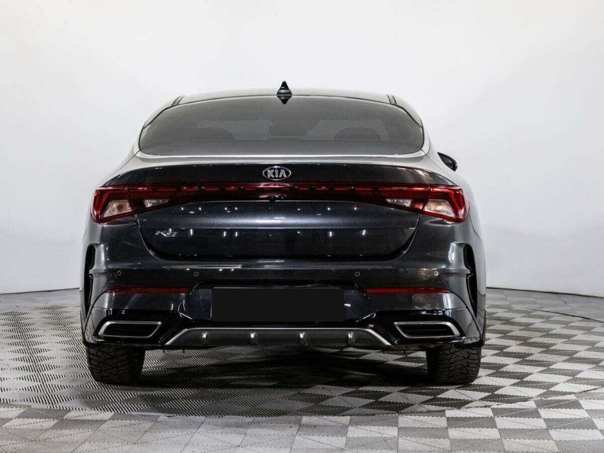 Kia K5 2021 года с пробегом. Фото: #4