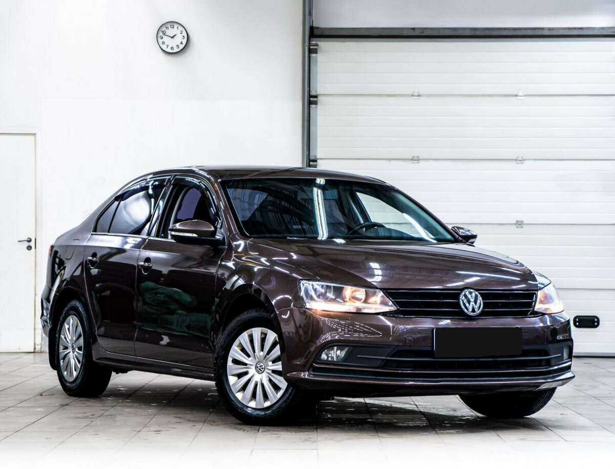 Volkswagen Jetta 2016 года с пробегом. Фото: #1