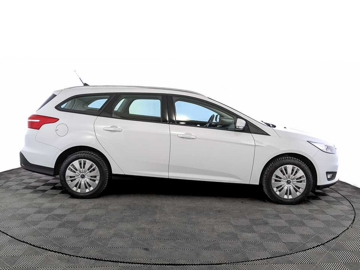 Ford Focus 2019 года с пробегом. Фото: #3