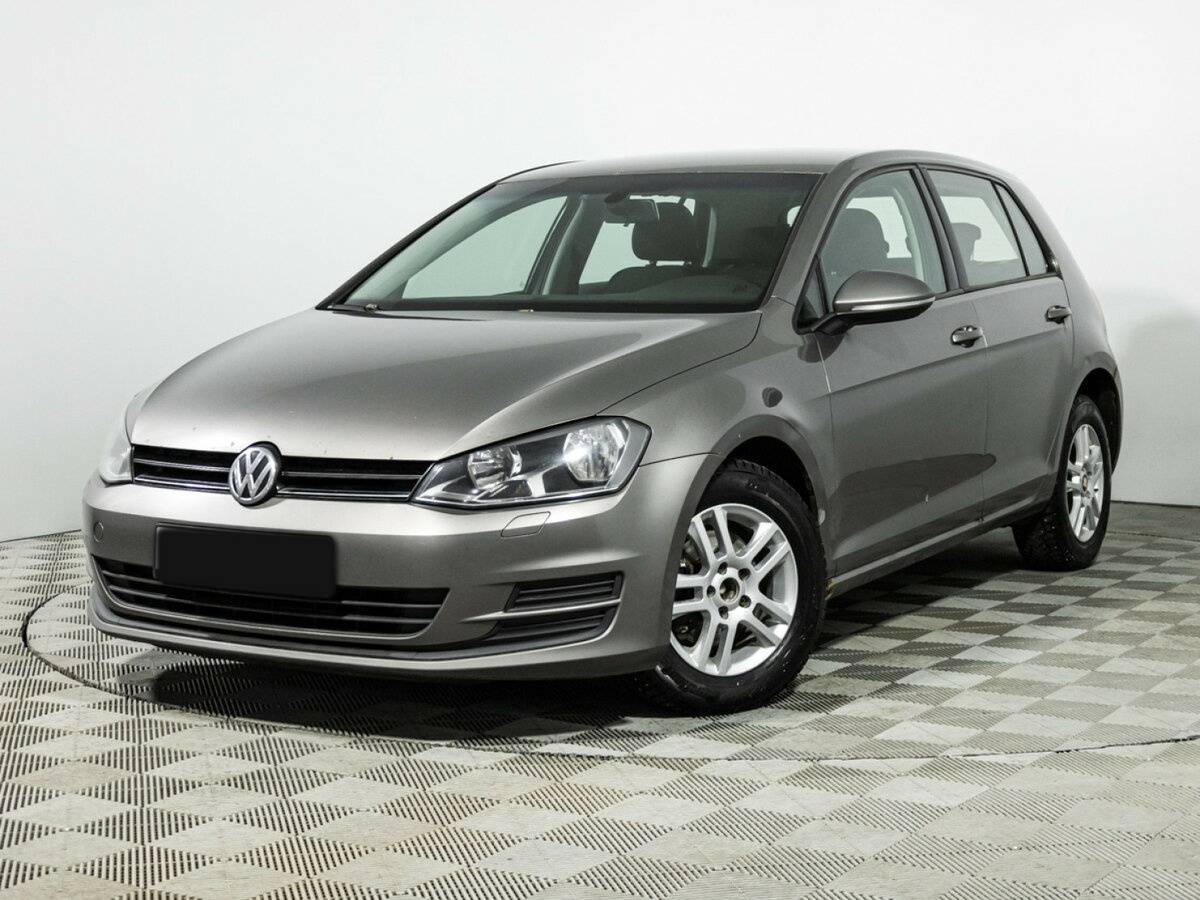 Volkswagen Golf 2013 года с пробегом. Фото: #0