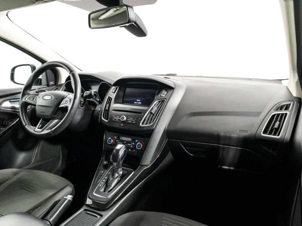 Ford Focus 2017 года с пробегом. Фото: #8