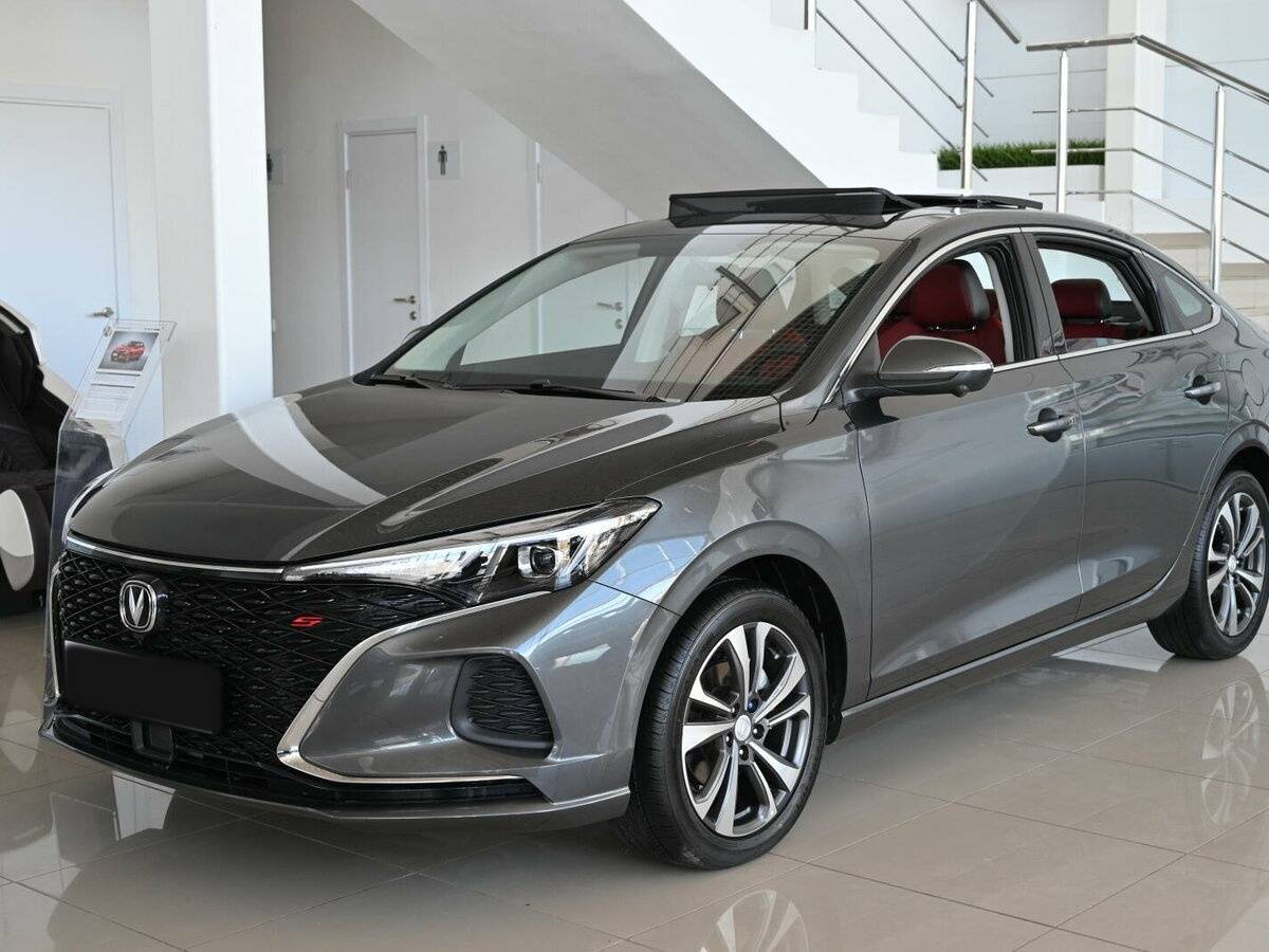Changan Eado Plus 2024 года с пробегом. Посмотреть фото