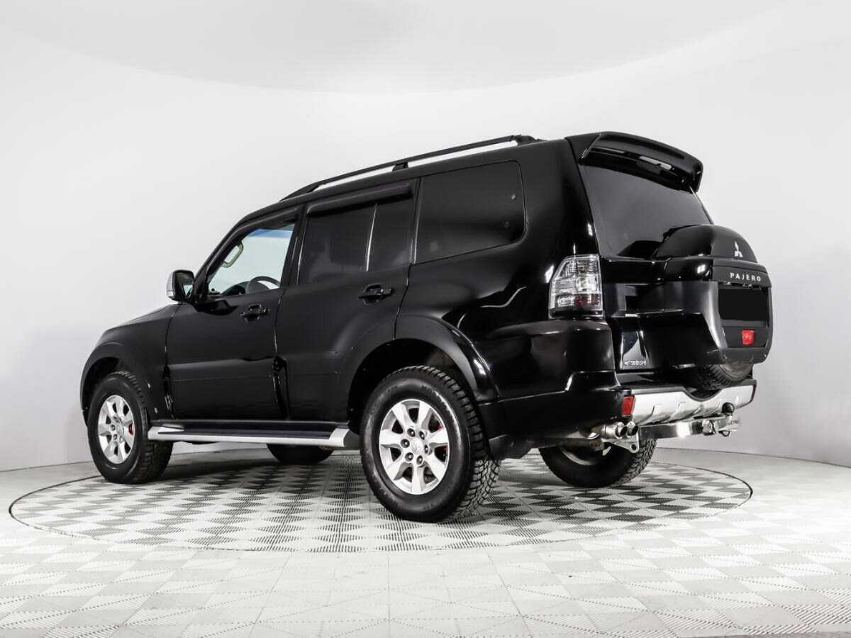 Mitsubishi Pajero 2015 года с пробегом. Фото: #6