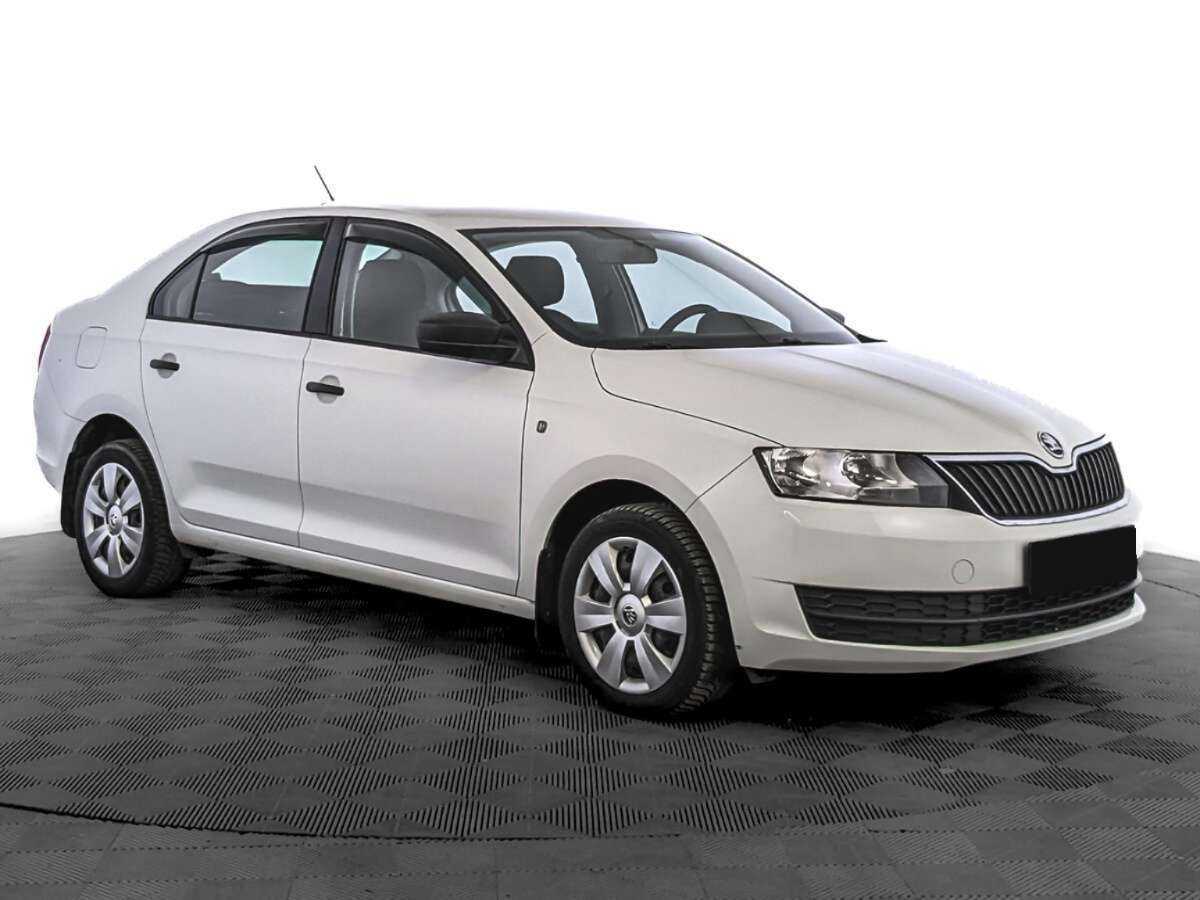 Skoda Rapid 2017 года с пробегом. Фото: #2
