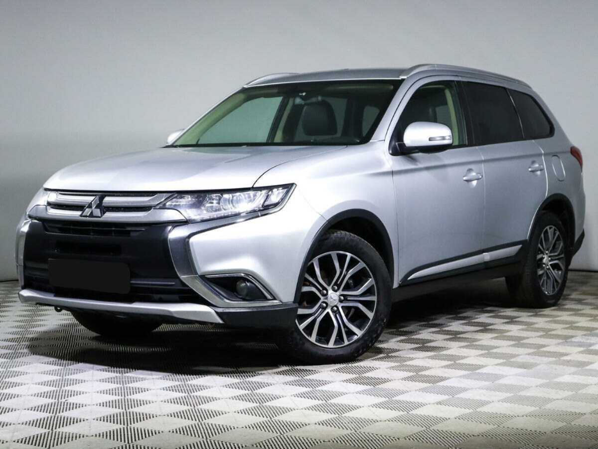 Mitsubishi Outlander 2017 года с пробегом. Фото: #0
