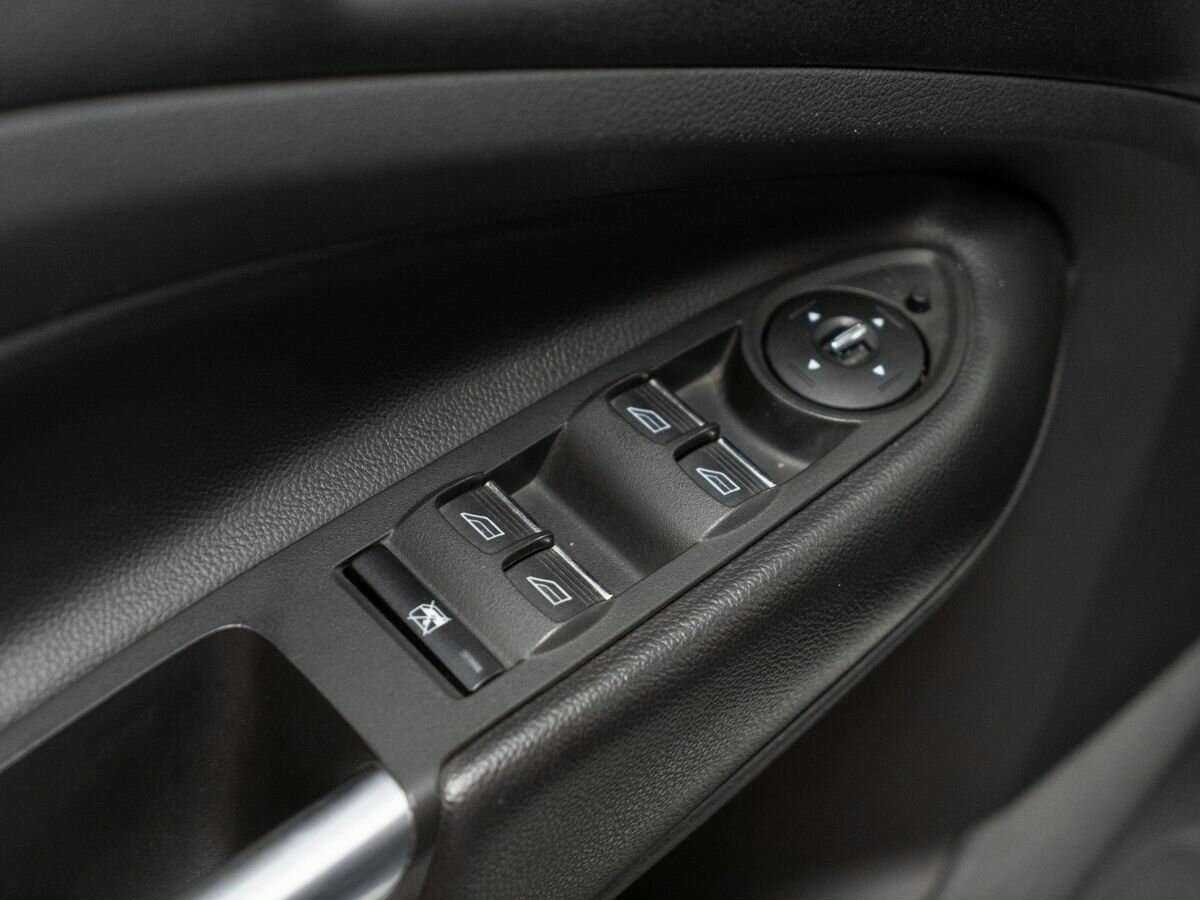 Ford Kuga 2014 года с пробегом. Фото: #12