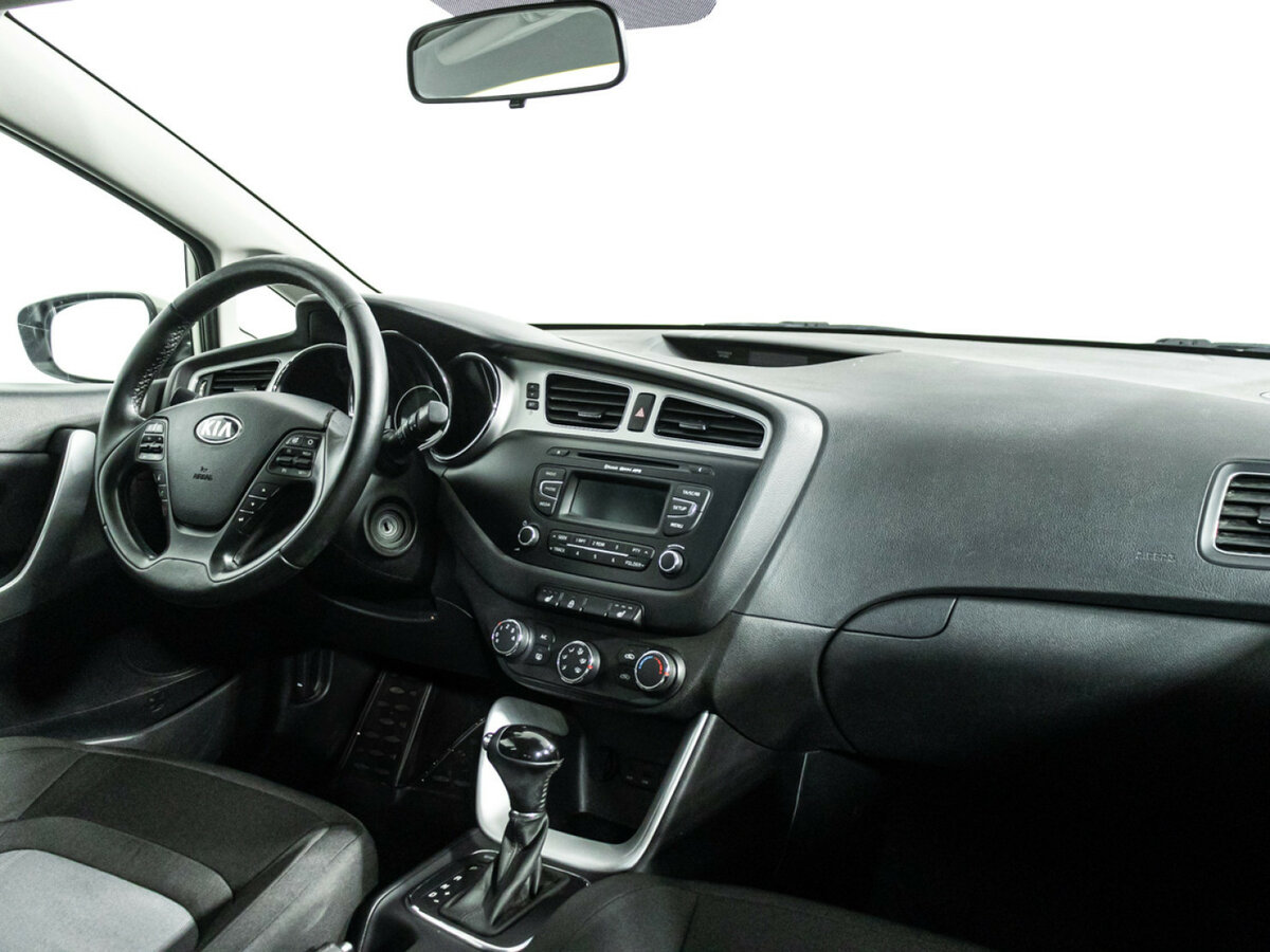 Kia Ceed 2012 года с пробегом. Фото: #8