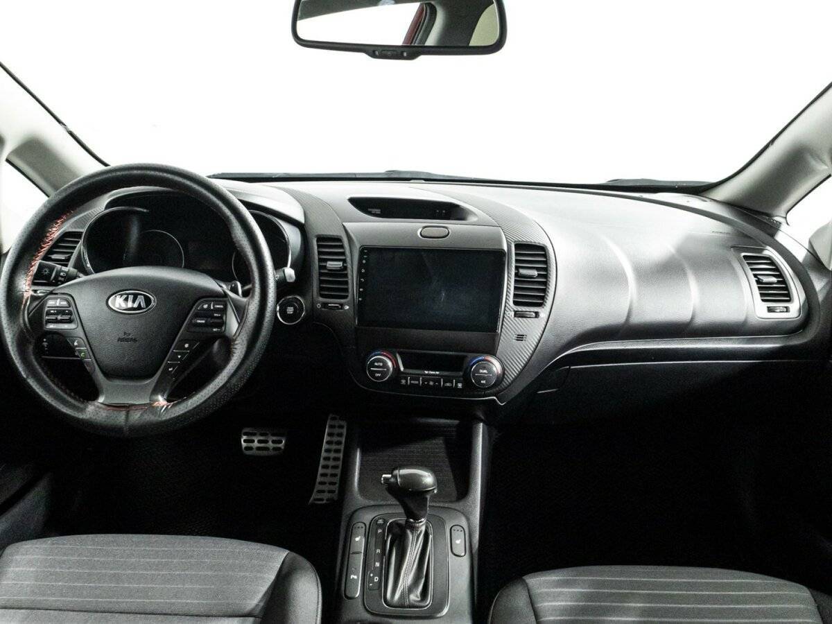 Kia Cerato 2014 года с пробегом. Фото: #12