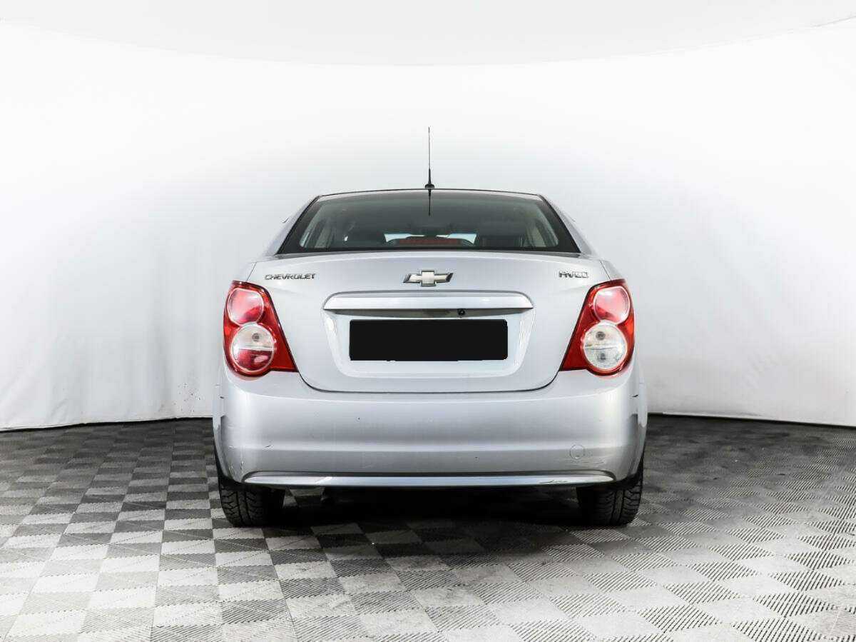 Chevrolet Aveo 2013 года с пробегом. Фото: #5