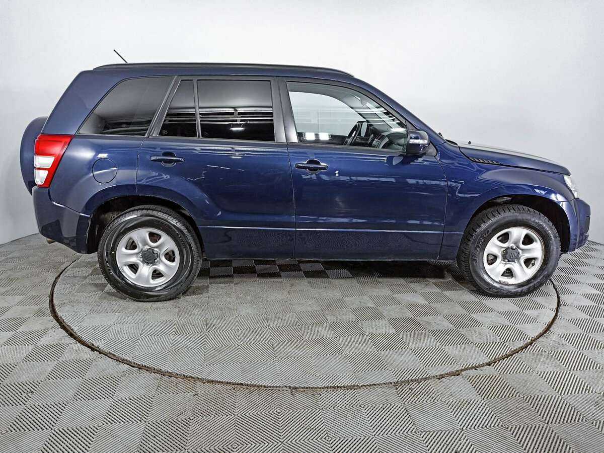 Suzuki Grand Vitara 2012 года с пробегом. Фото: #3