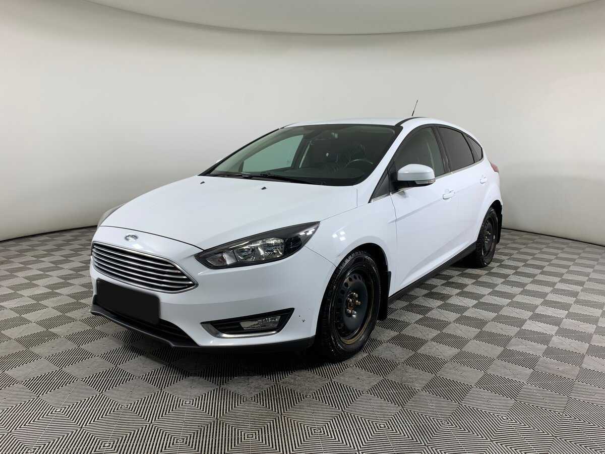 Ford Focus 2017 года с пробегом. Посмотреть фото