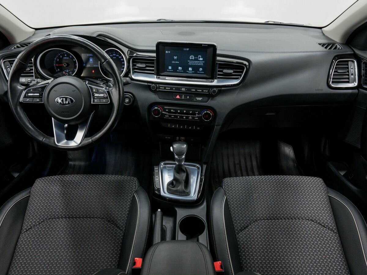 Kia Ceed 2019 года с пробегом. Фото: #10