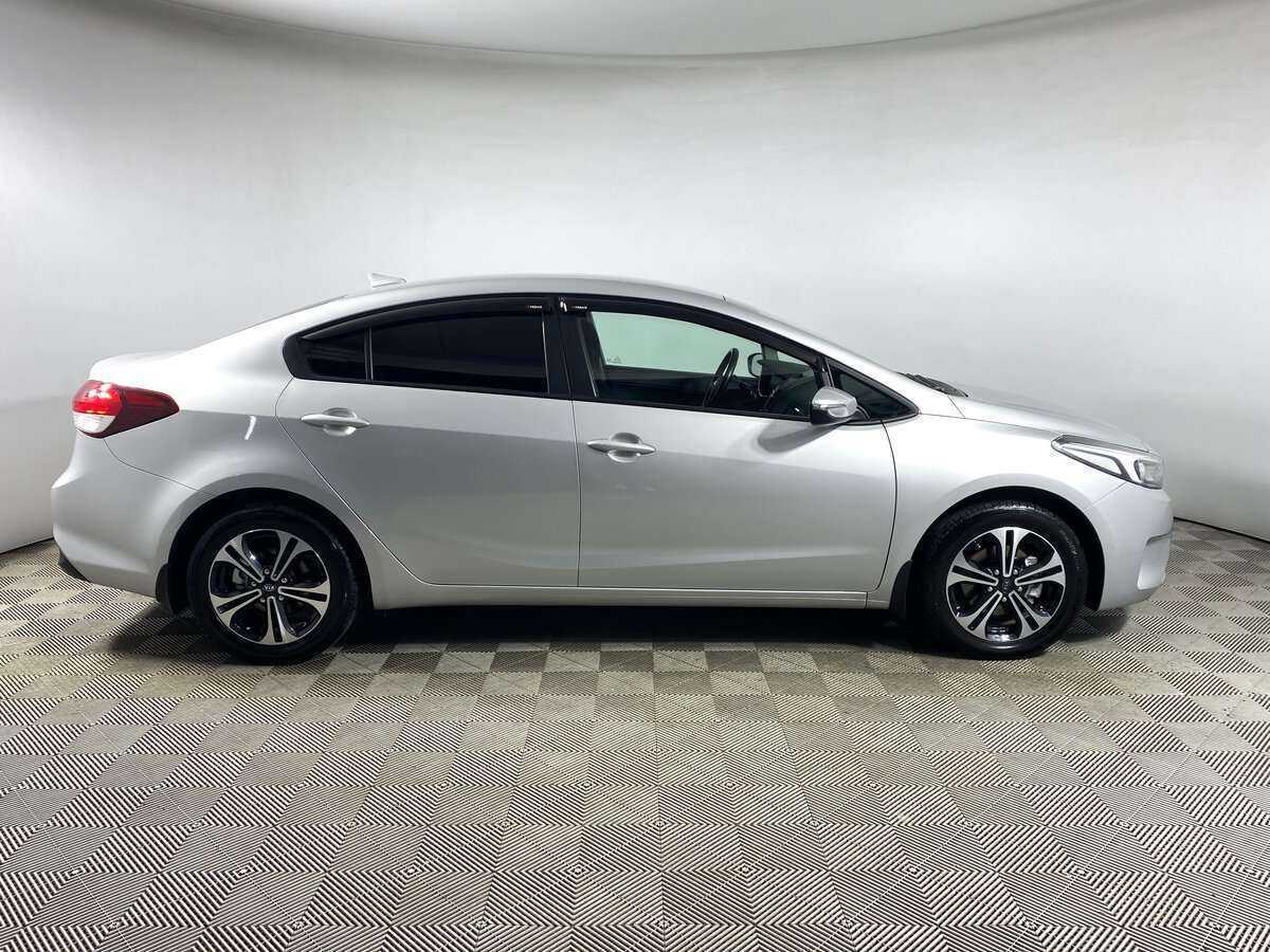 Kia Cerato 2019 года с пробегом. Фото: #3