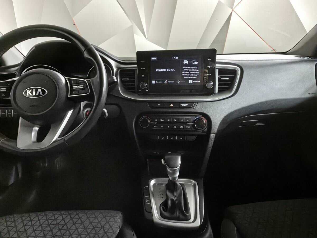 Kia Ceed 2020 года с пробегом. Фото: #10