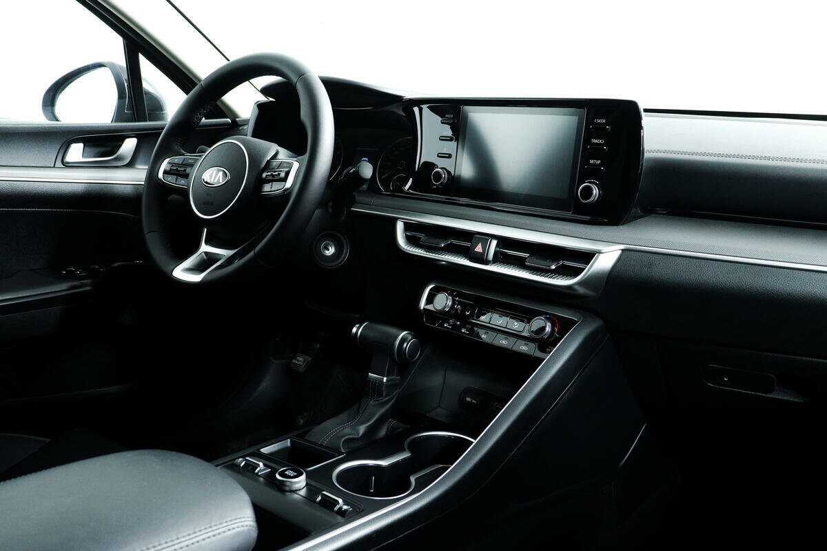 Kia K5 2020 года с пробегом. Фото: #8