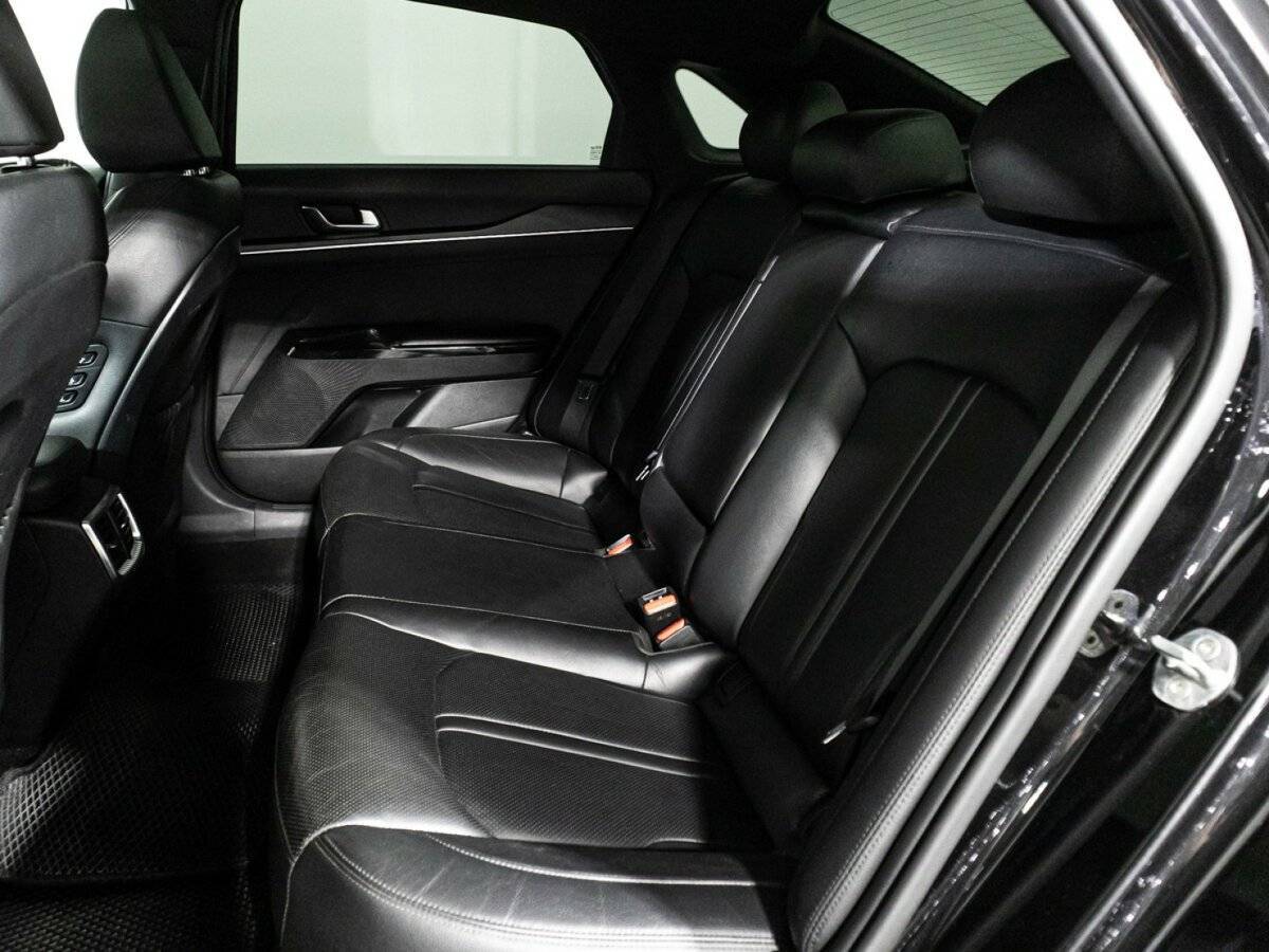 Kia K5 2020 года с пробегом. Фото: #10