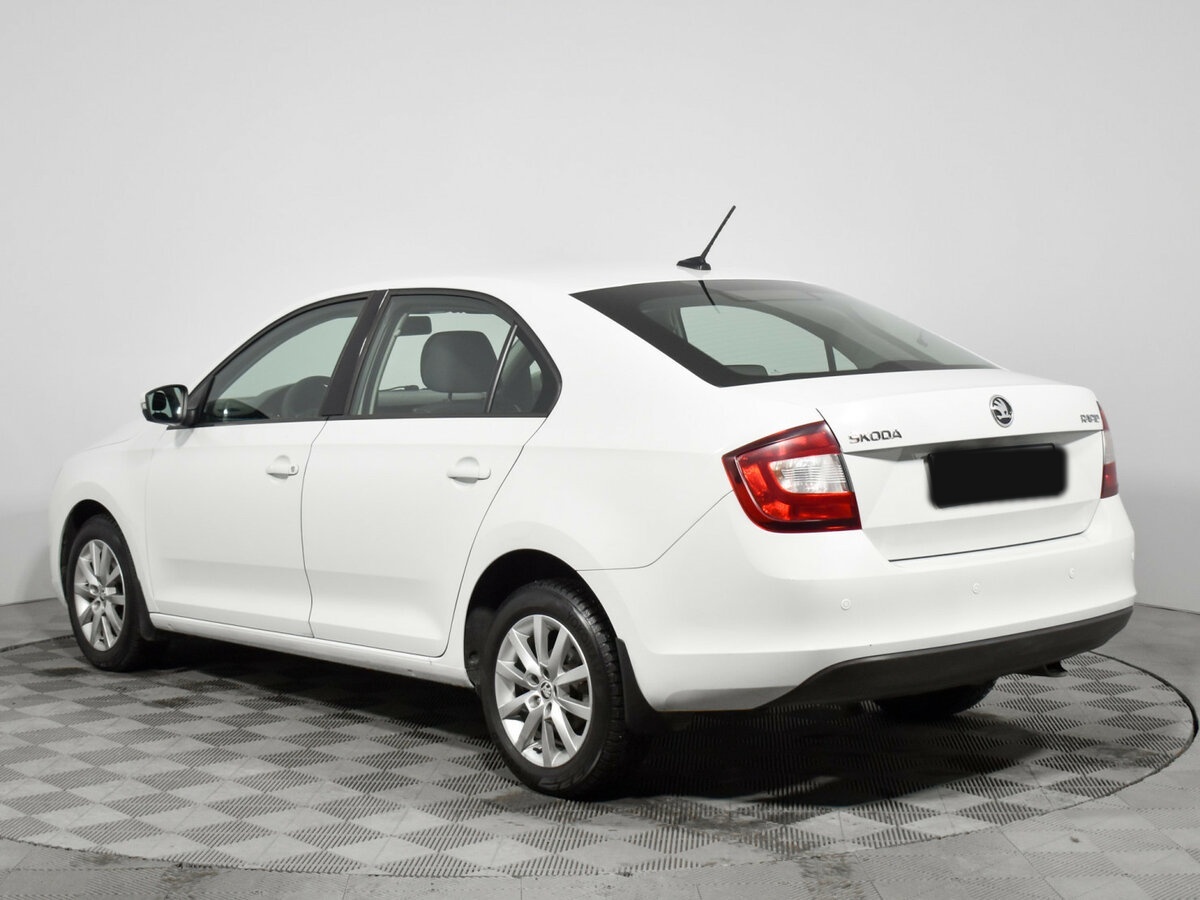 Skoda Rapid 2018 года с пробегом. Фото: #6