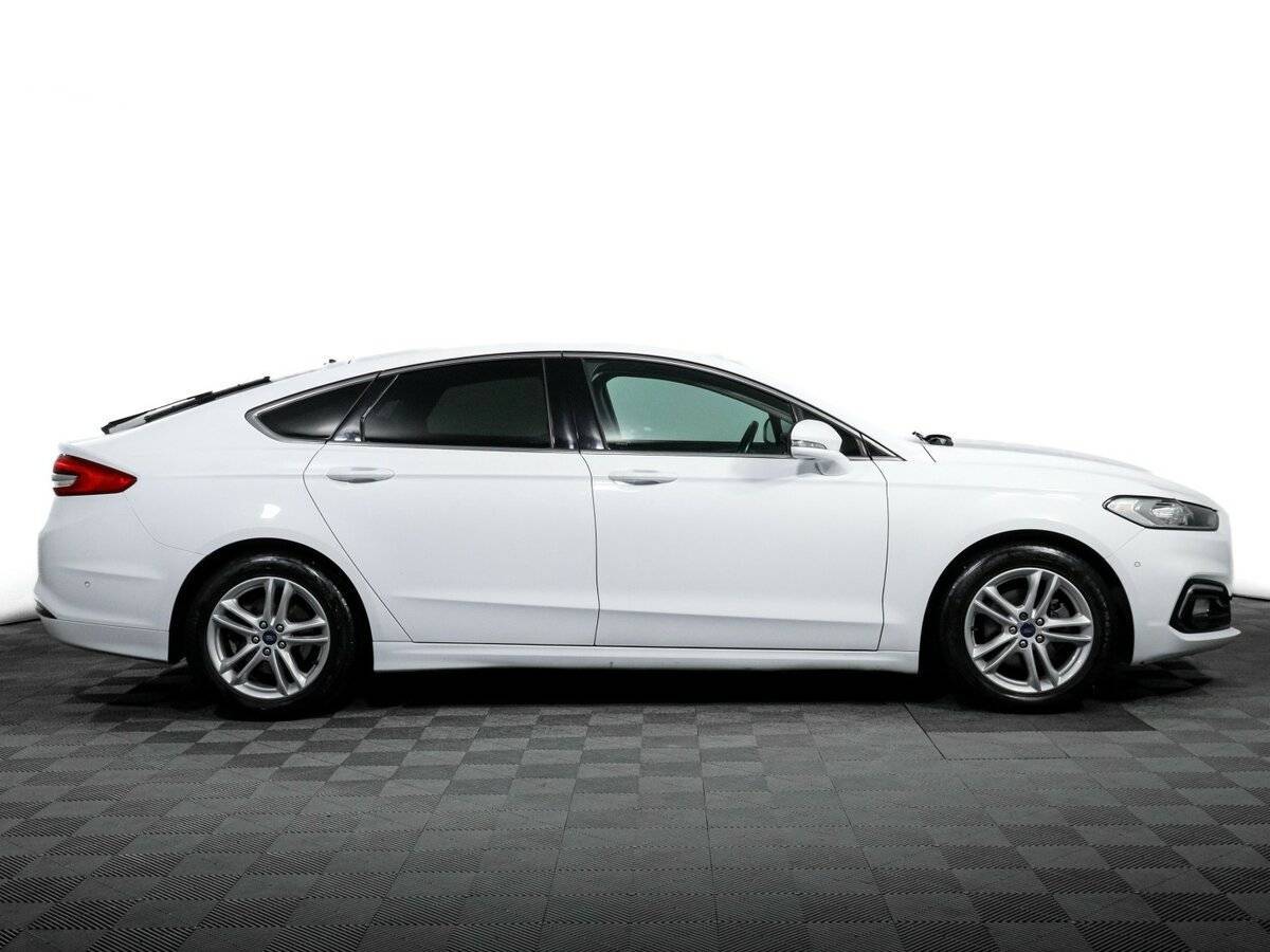 Ford Mondeo 2019 года с пробегом. Фото: #3
