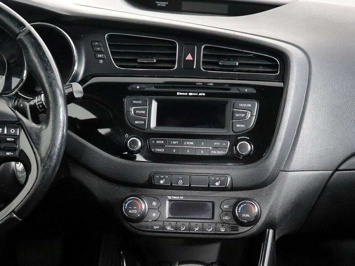 Kia Ceed 2013 года с пробегом. Фото: #11