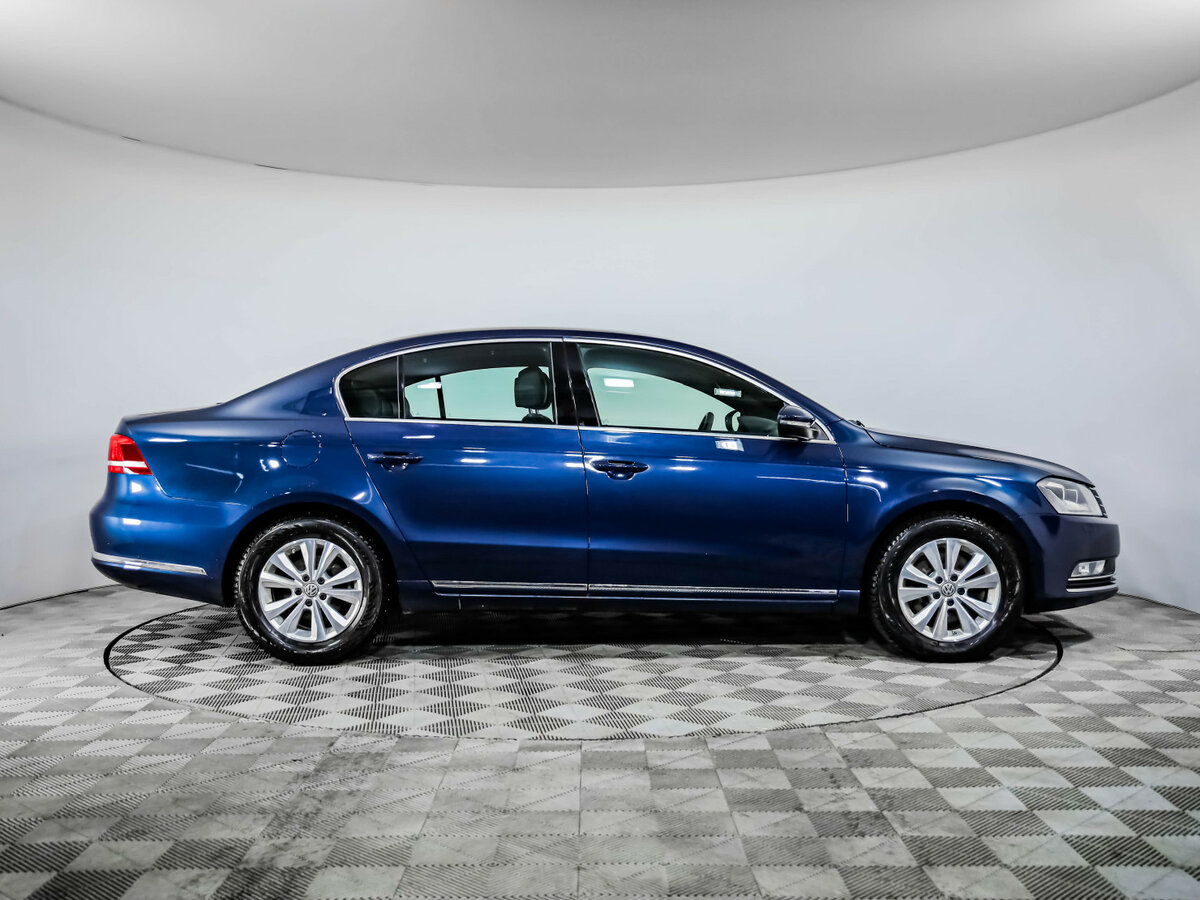Volkswagen Passat 2014 года с пробегом. Фото: #3
