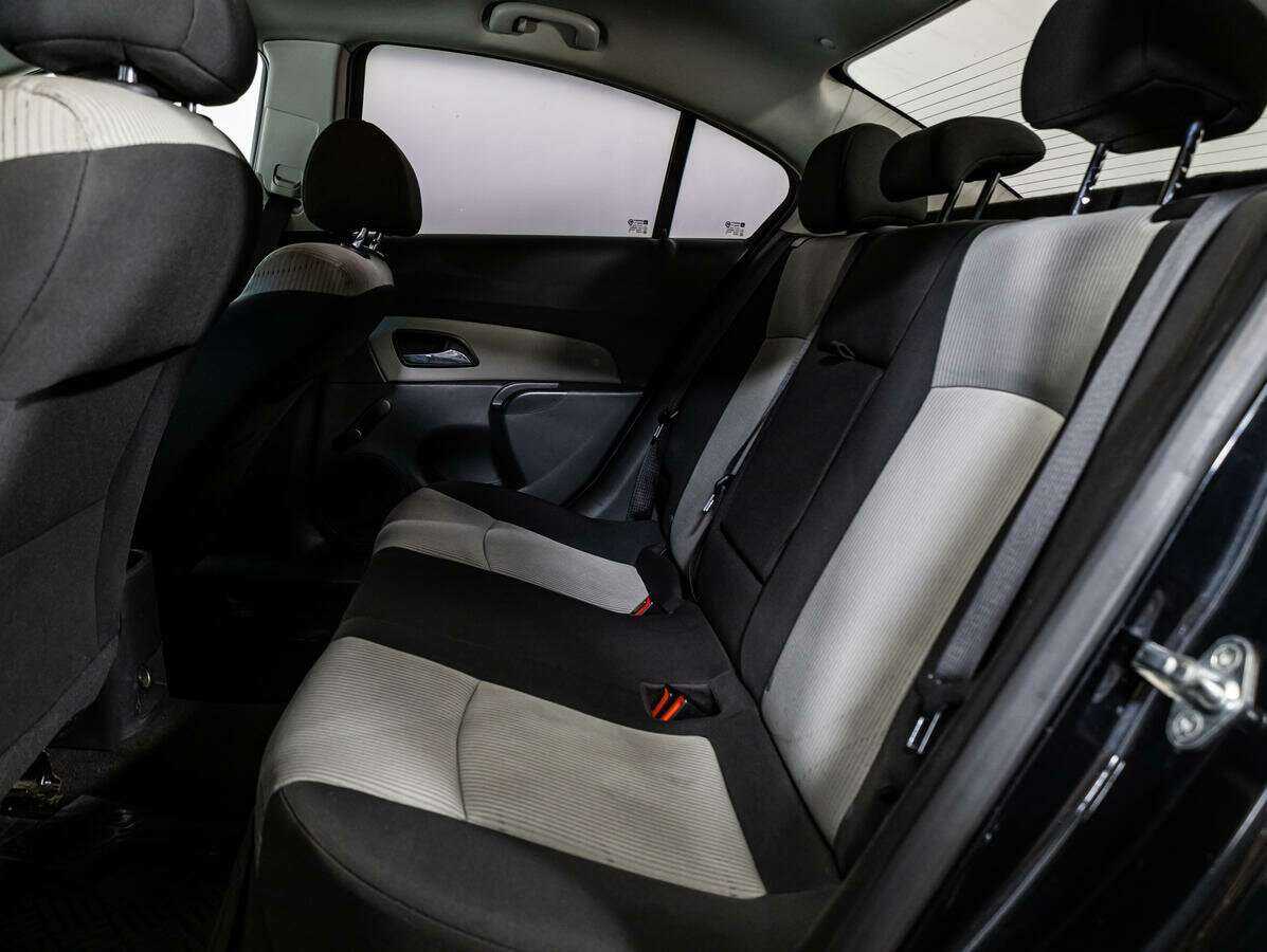 Chevrolet Cruze 2013 года с пробегом. Фото: #9