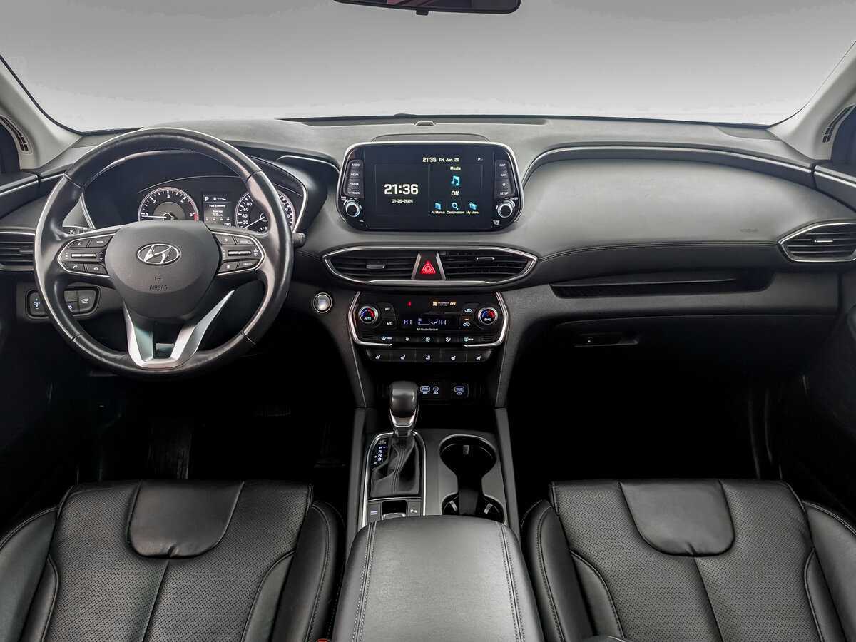 Hyundai Santa Fe 2018 года с пробегом. Фото: #11
