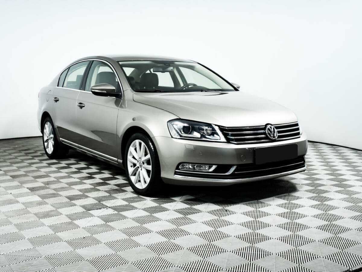 Volkswagen Passat 2012 года с пробегом. Фото: #2
