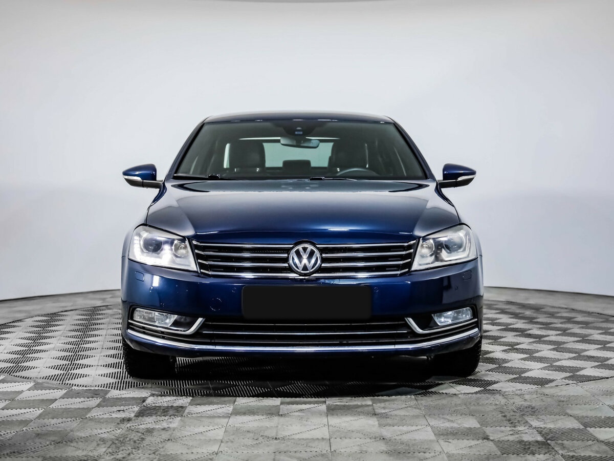 Volkswagen Passat 2014 года с пробегом. Фото: #1