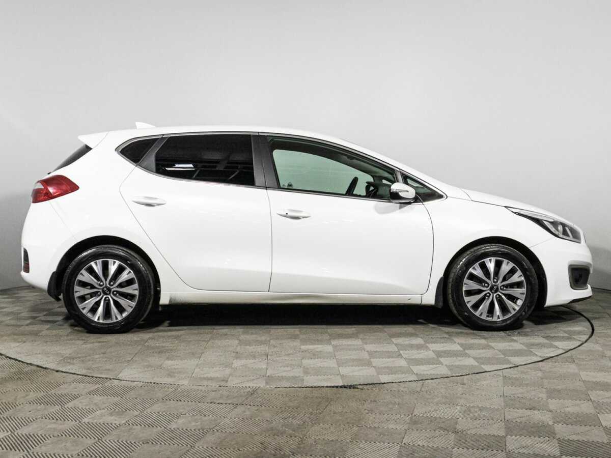 Kia Ceed 2018 года с пробегом. Фото: #3