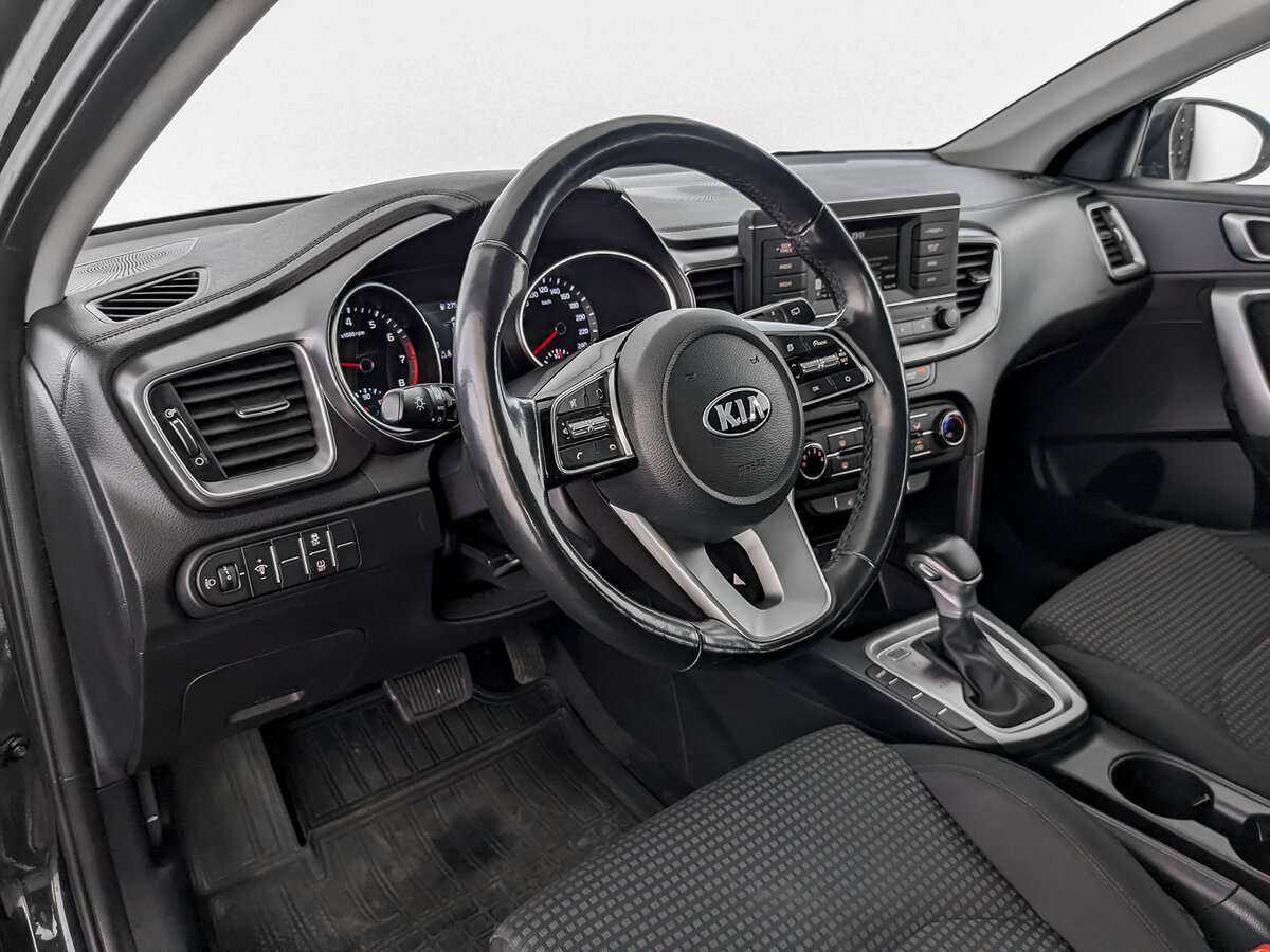 Kia Ceed 2020 года с пробегом. Фото: #13