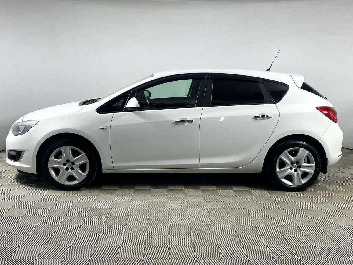 Opel Astra 2012 года с пробегом. Фото: #5