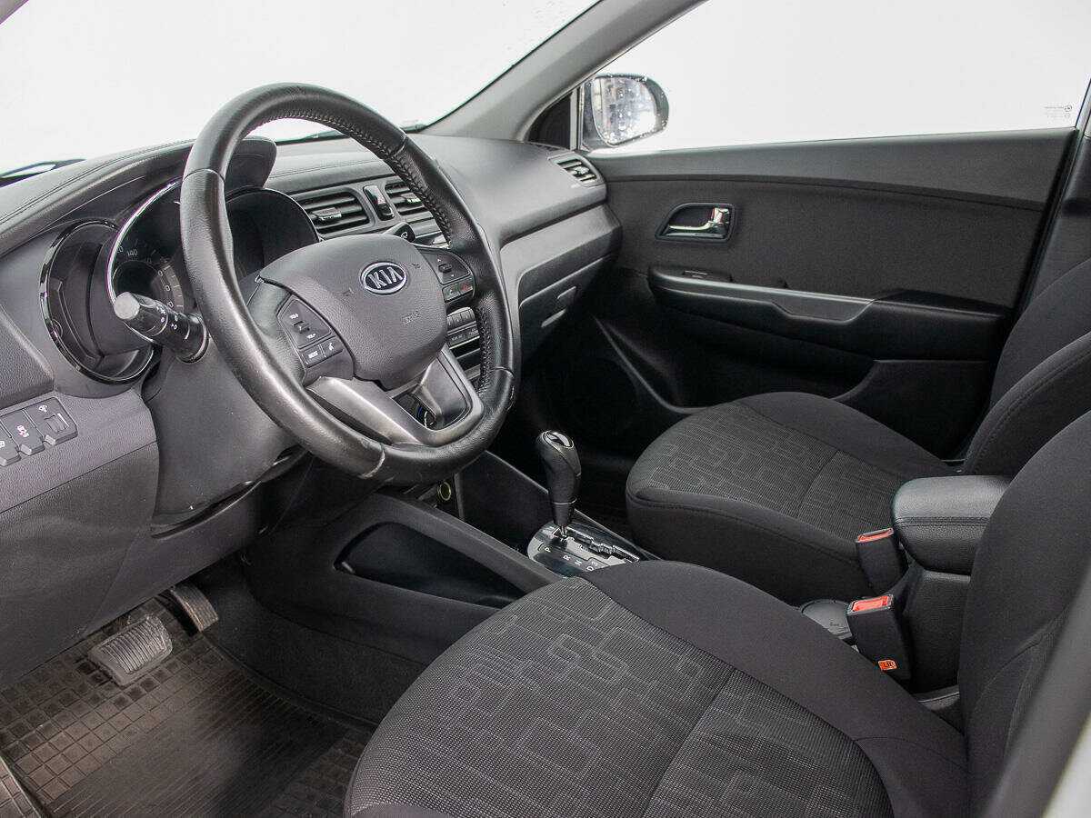 Kia Rio 2012 года с пробегом. Фото: #9