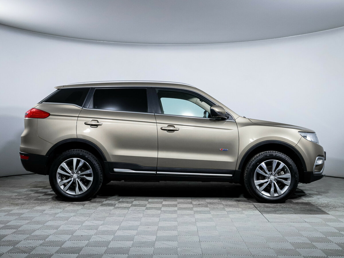 Geely Atlas 2019 года с пробегом. Фото: #3
