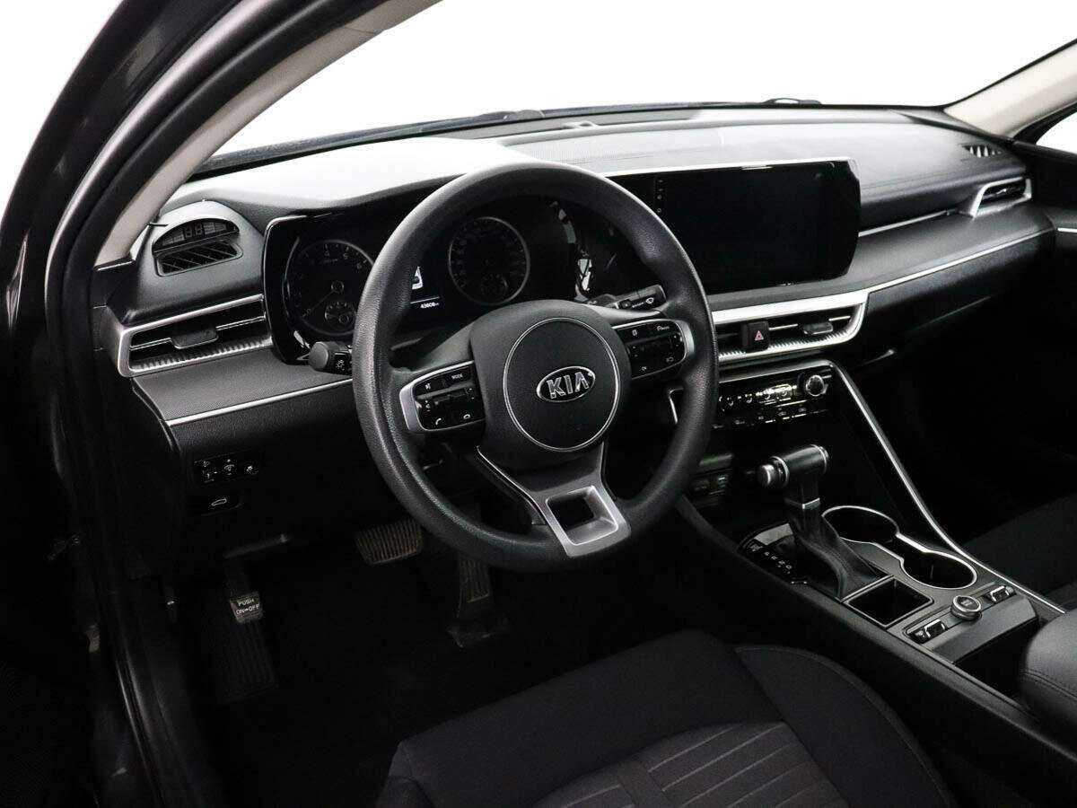 Kia K5 2020 года с пробегом. Фото: #7