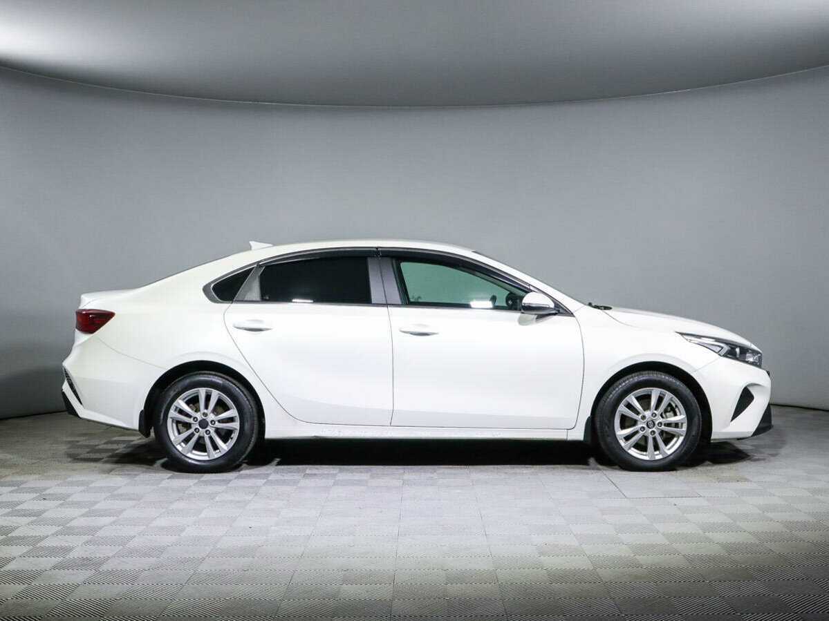 Kia Cerato 2021 года с пробегом. Фото: #3