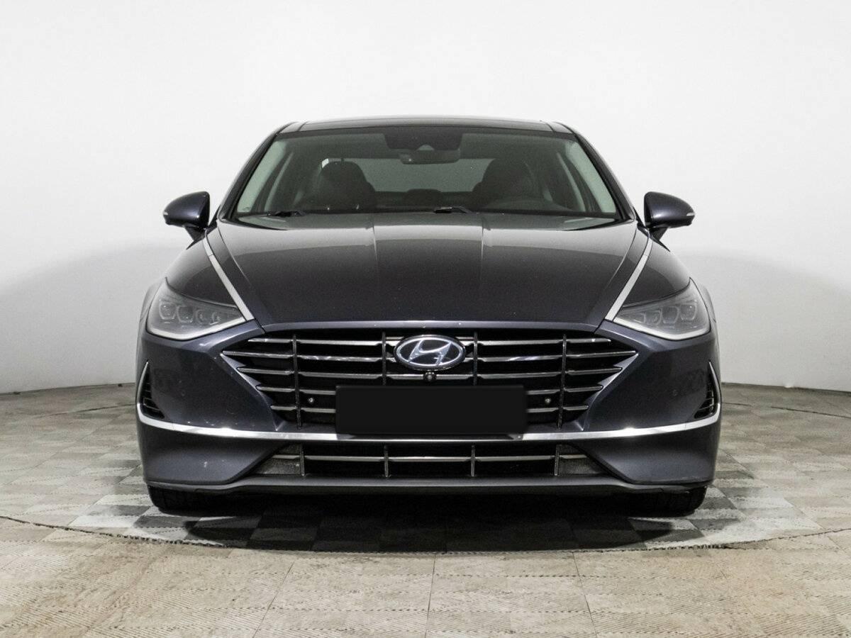 Hyundai Sonata 2019 года с пробегом. Фото: #1