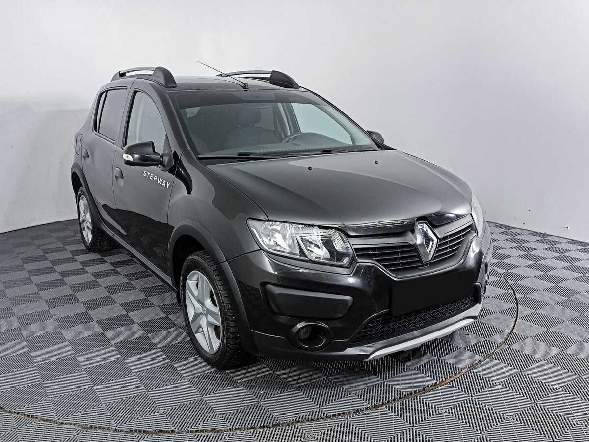 Renault Sandero 2016 года с пробегом. Фото: #2