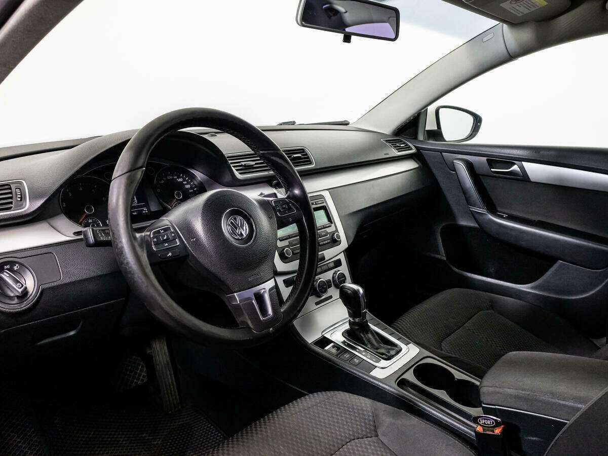 Volkswagen Passat 2012 года с пробегом. Фото: #10