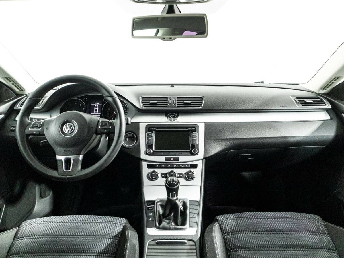 Volkswagen Passat CC 2012 года с пробегом. Фото: #12