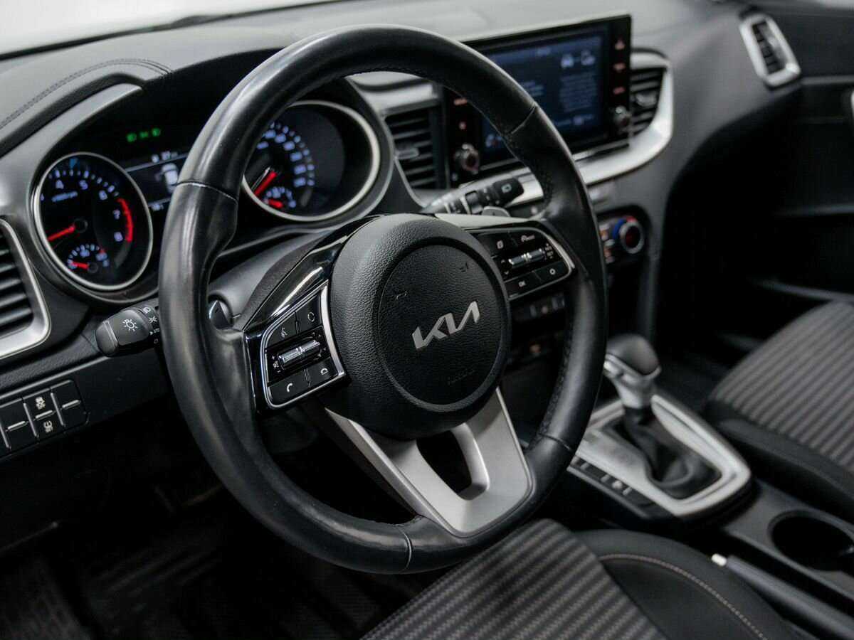 Kia XCeed 2021 года с пробегом. Фото: #17
