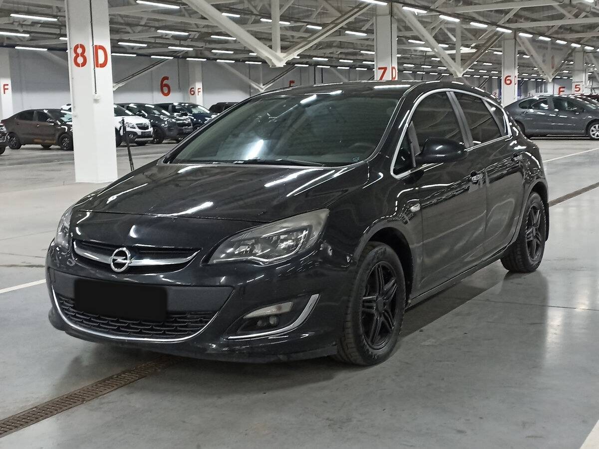 Opel Astra 2012 года с пробегом. Фото: #0