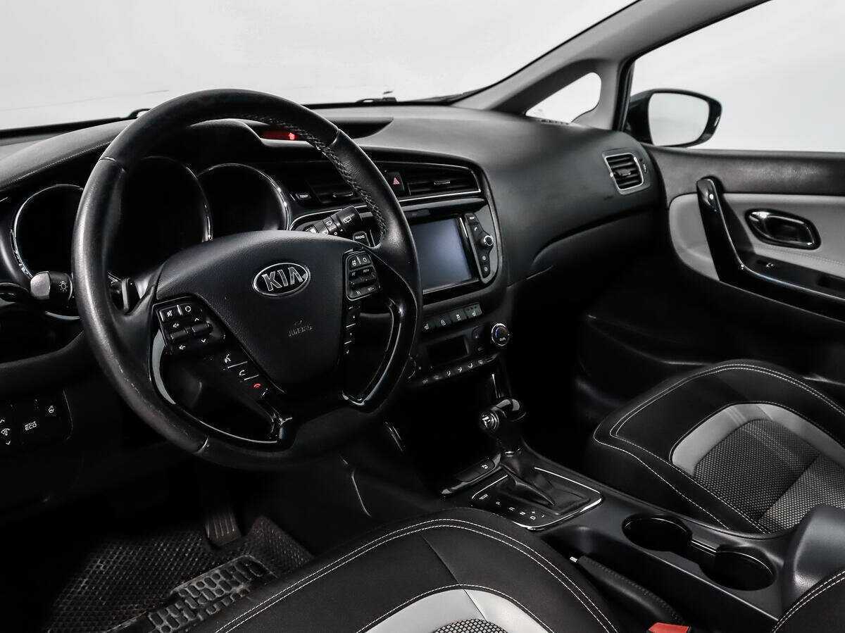 Kia Ceed 2017 года с пробегом. Фото: #8
