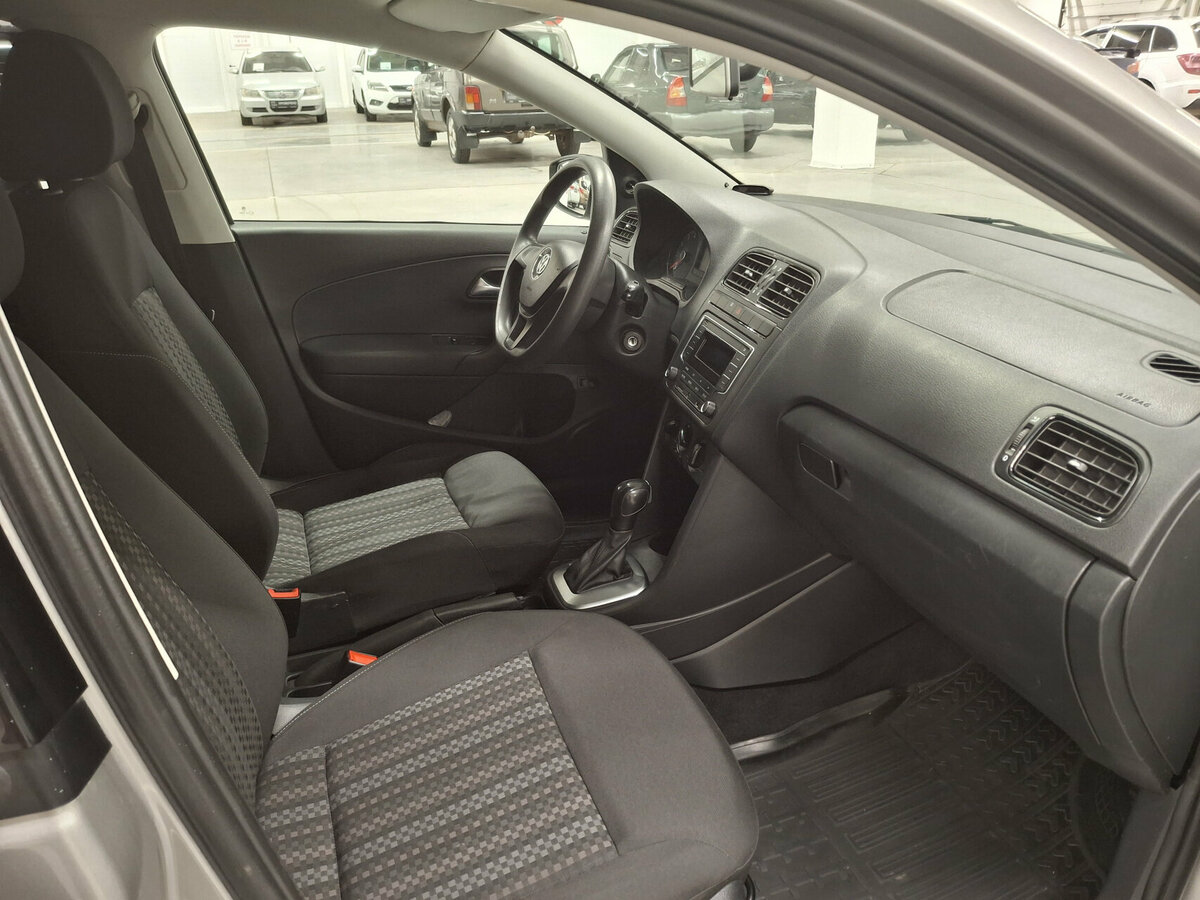 Volkswagen Polo 2018 года с пробегом. Фото: #10