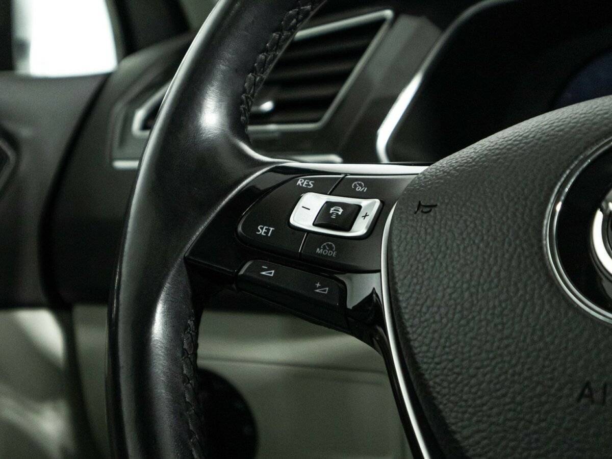 Volkswagen Tiguan 2018 года с пробегом. Фото: #18