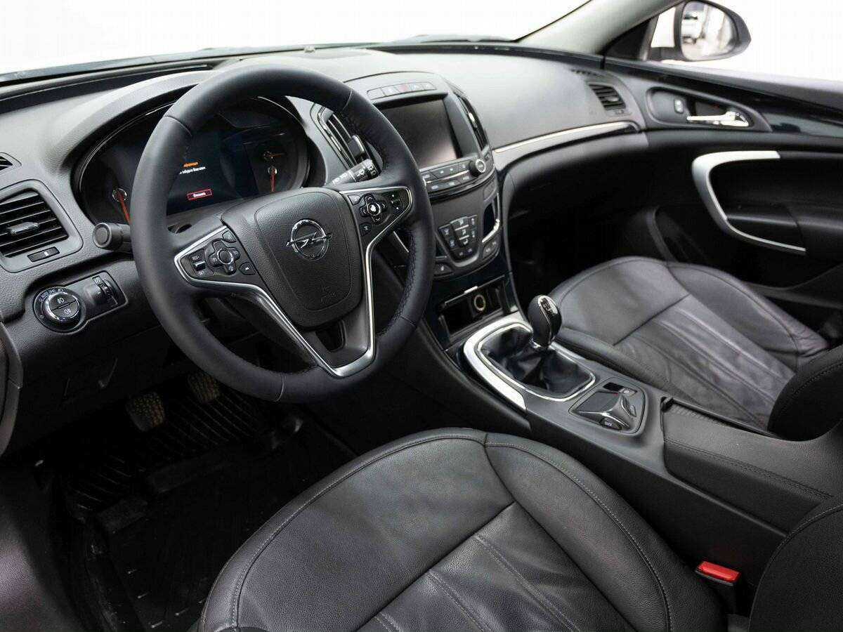 Opel Insignia 2013 года с пробегом. Фото: #9