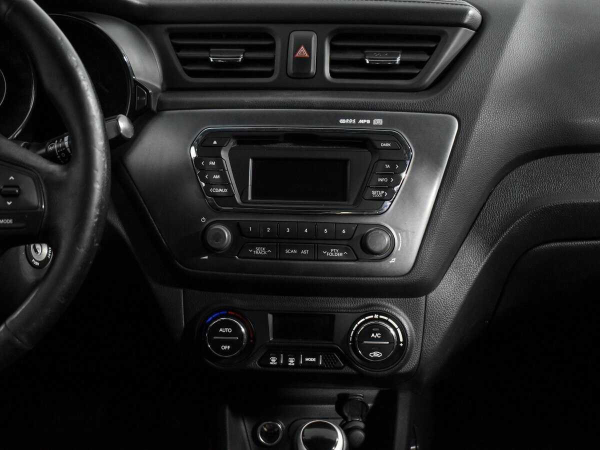 Kia Rio 2013 года с пробегом. Фото: #13