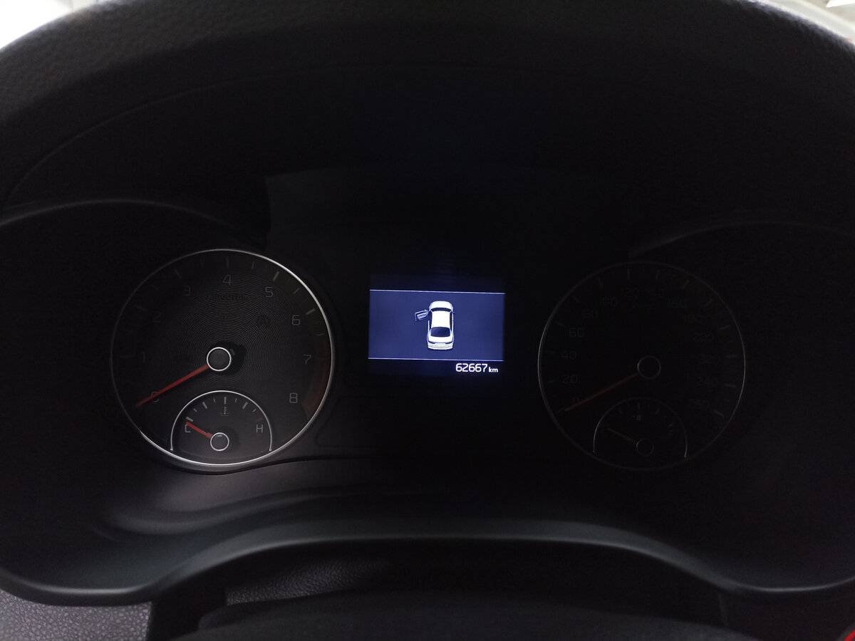 Kia K5 2019 года с пробегом. Фото: #12