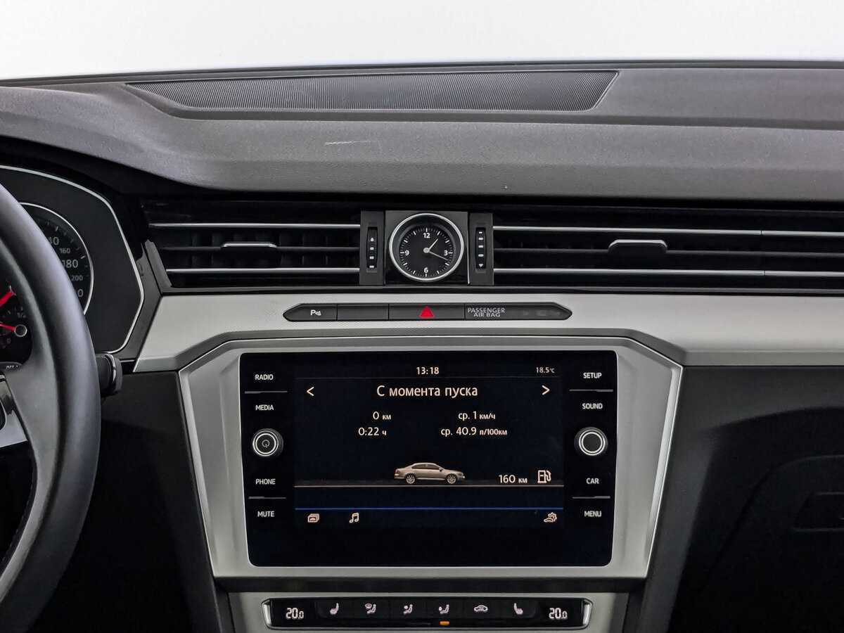Volkswagen Passat 2019 года с пробегом. Фото: #16